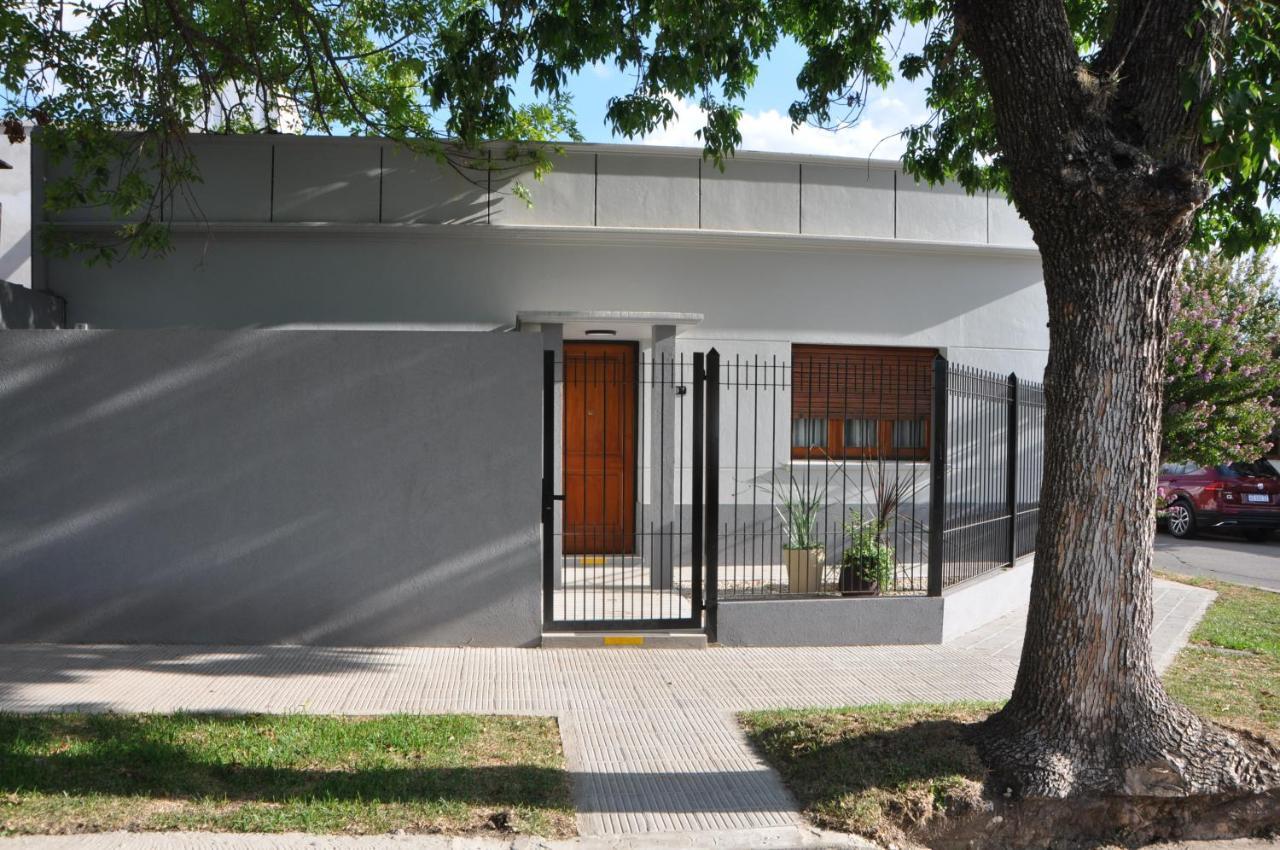 La Vizcaina Villa Chascomus Bagian luar foto